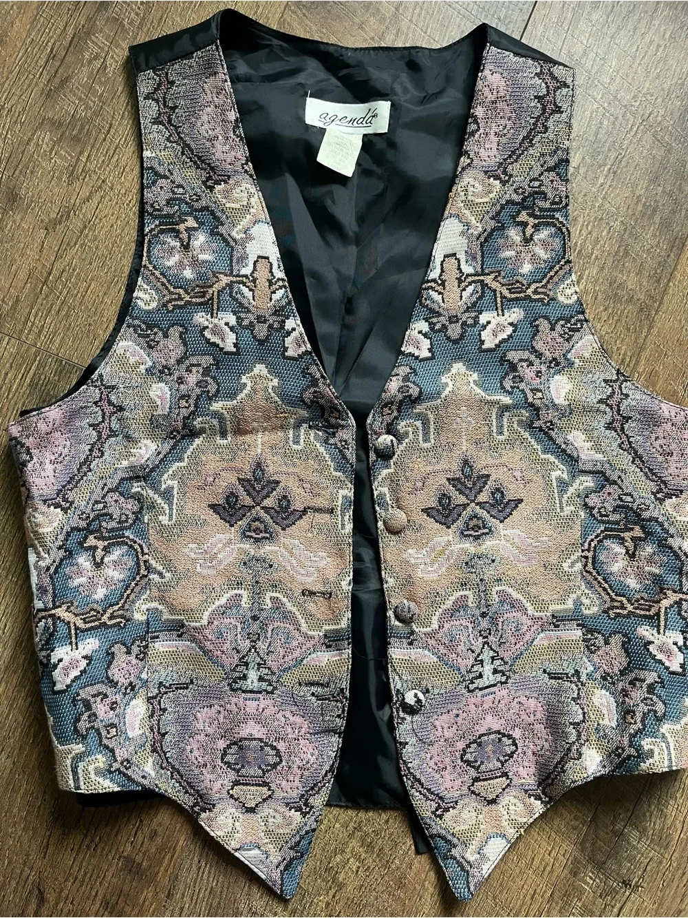 Agenda 90’s vintage tapestry‎ vest women’s size large